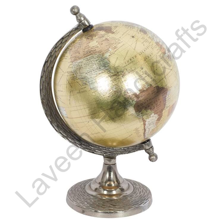 Traditional Aluminium Globe Golden / Silver