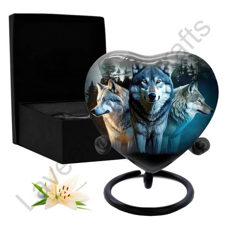 Wolf Pack Art Heart Shaped Urn Black / Grey