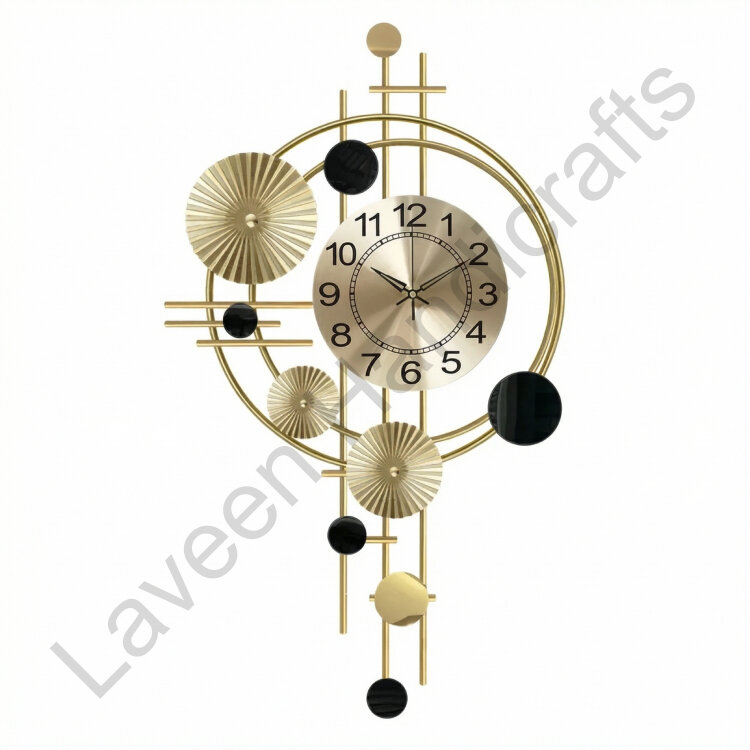 Elegant Geometric Wall Clock Golden / Black